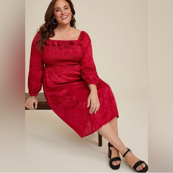 Maurices Red Floral Long Sleeve Midi Peasant Dress With Pockets. Size M - Picture 3 of 8